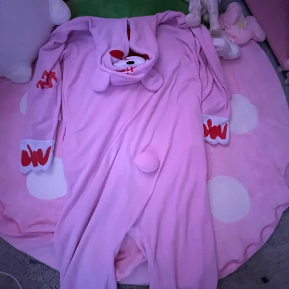 Pink gloomy bear onsie - Picture 6 of 6